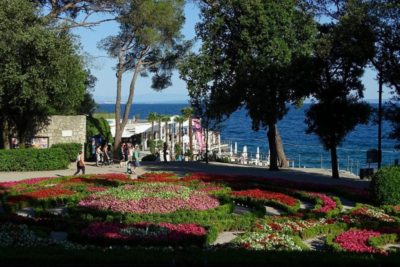 Apt Tennis Prime Location, Parking, Near Beach, Self Check-In Apartment Opatija Exterior photo